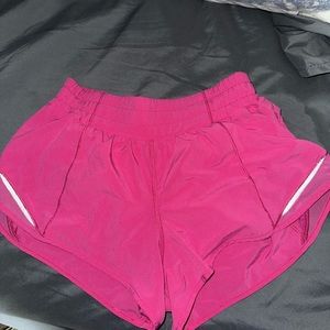 Lululemon hotty hot shorts.